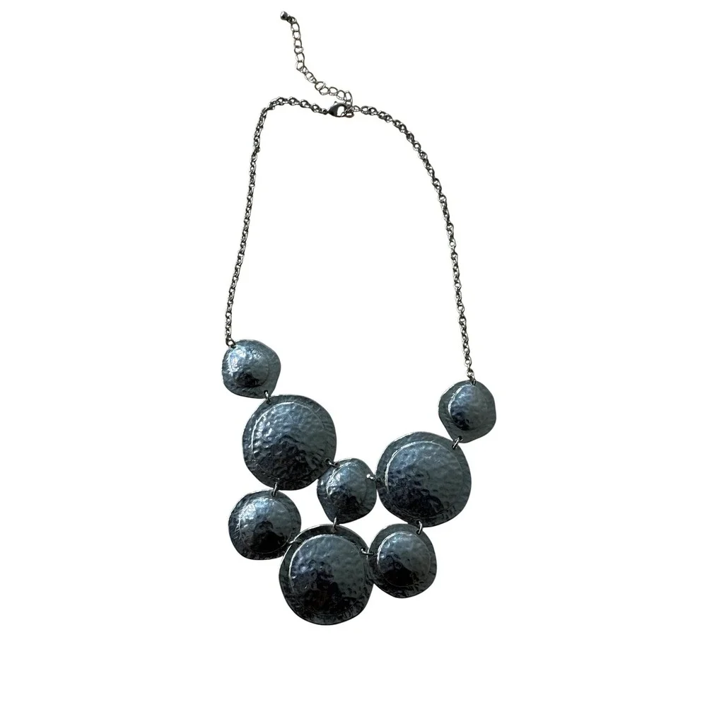 Hammered Silver Tone Bib Statement‎ Necklace Textured Disc Medallion Boho Style